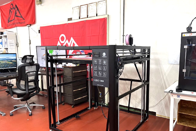 有限会社岡田樹脂工業　工場内